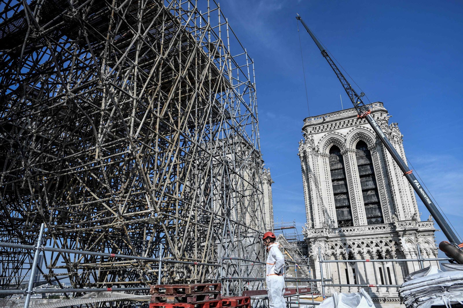 découvrez les avancées du chantier notre-dame 2030 : restauration, innovations et enjeux pour ce site emblématique de paris à l’horizon 2030.
