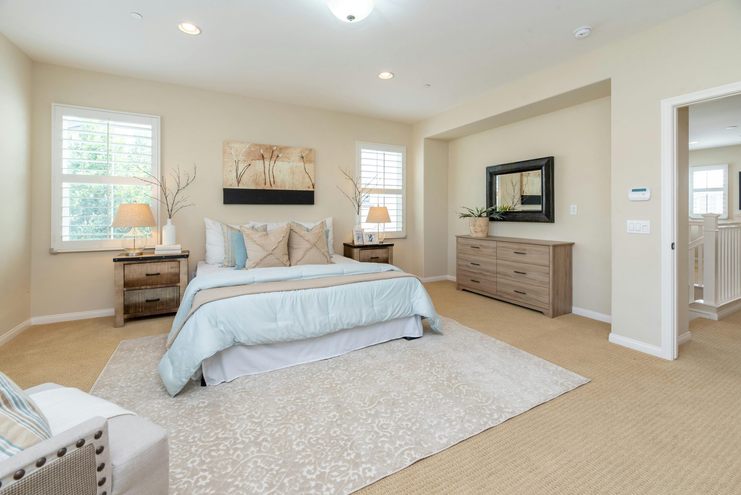 découvrez tout ce qu'il faut savoir sur le coût de la rénovation d'une chambre : budget moyen, matériaux, conseils et astuces pour réussir vos travaux au meilleur prix.