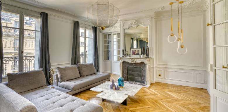 obtenez rapidement un devis personnalisé pour la rénovation de votre appartement à paris. travaux de qualité, estimation gratuite et accompagnement sur-mesure pour tous vos projets de rénovation.