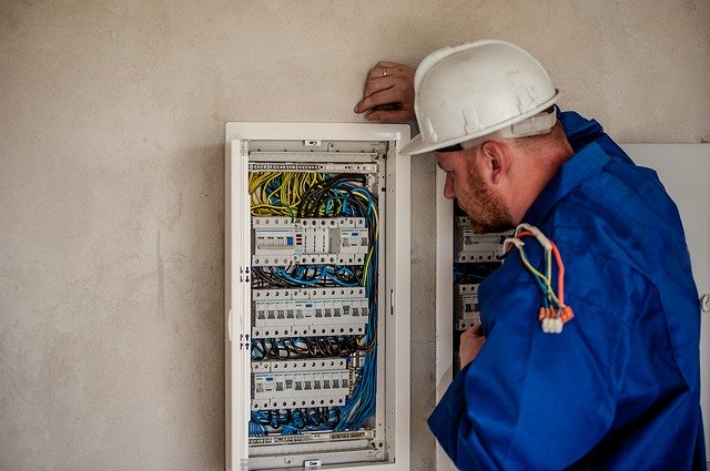 trouvez un électricien qualifié à garches pour vos dépannages, installations et rénovations électriques. intervention rapide, service fiable et devis gratuit.
