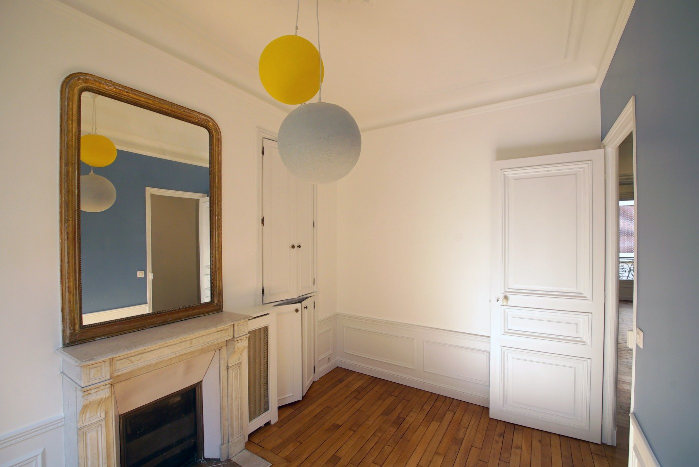 confiez la rénovation de votre appartement dans le 94 à des experts qualifiés. profitez de conseils personnalisés et d’un accompagnement sur mesure pour un intérieur moderne et fonctionnel.