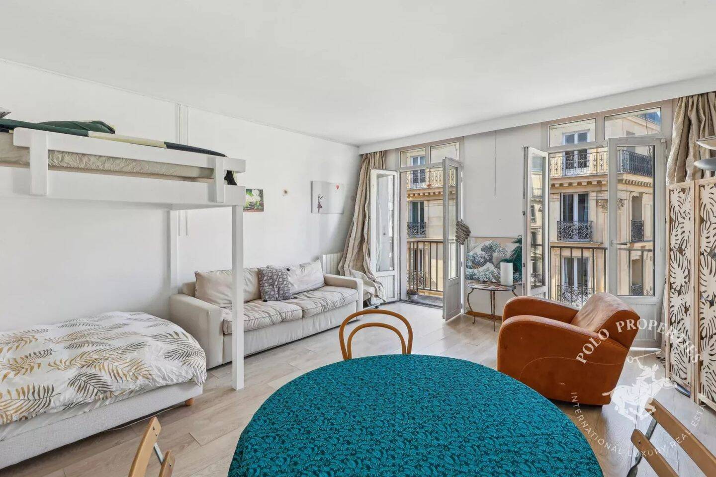 découvrez comment rénover un appartement vintage à paris 75005 en 2025 : conseils, budget estimatif et idées déco pour redonner charme et confort à votre bien.