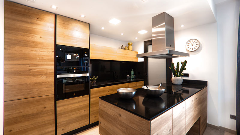 offrez une seconde vie à votre cuisine dans le 5ème arrondissement avec nos services de rénovation sur mesure. design, modernisation et optimisation de l'espace pour une cuisine fonctionnelle et élégante.