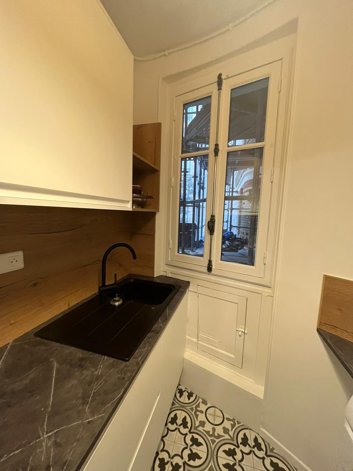 confiez la rénovation de votre cuisine à paris à des experts. conseils personnalisés, designs modernes et matériaux de qualité pour transformer votre espace selon vos envies.