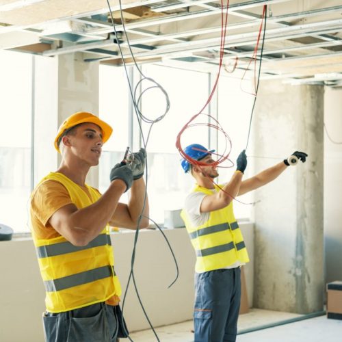 découvrez nos solutions de rénovation électrique pour moderniser votre installation, assurer votre sécurité et améliorer l’efficacité énergétique de votre habitat. devis gratuit et intervention rapide par des professionnels qualifiés.