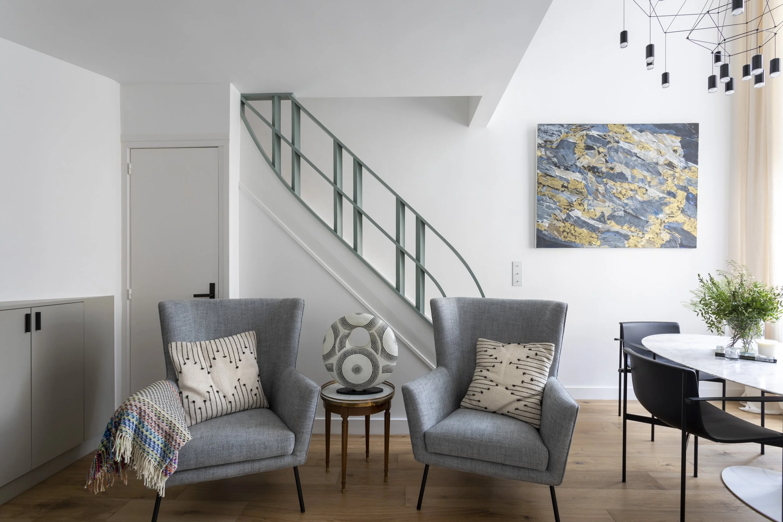 découvrez nos services de rénovation de studio à paris : optimisation d’espace, design moderne et matériaux de qualité. obtenez un devis gratuit et transformez votre studio selon vos envies !