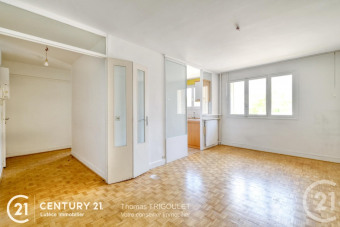 confiez vos rénovations à paris 75013 à des professionnels qualifiés. rénovation complète d'appartements, maisons ou bureaux avec des matériaux de qualité et des finitions soignées. devis gratuit et personnalisé.