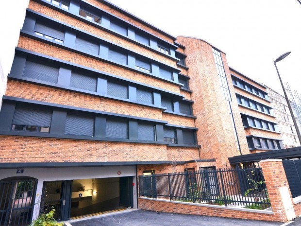 découvrez comment la revitalisation des bureaux à suresnes transforme les espaces de travail en environnements modernes, attractifs et adaptés aux besoins des entreprises d'aujourd'hui.