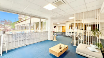 découvrez les solutions de revitalisation des bureaux à suresnes : modernisation des espaces de travail, optimisation du confort et rénovation durable pour des environnements professionnels attractifs et adaptés aux nouveaux usages.