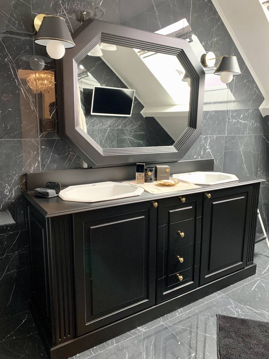 découvrez nos solutions pour une salle de bain moderne et élégante à paris : rénovation, aménagement sur-mesure, conseils déco et installation professionnelle.