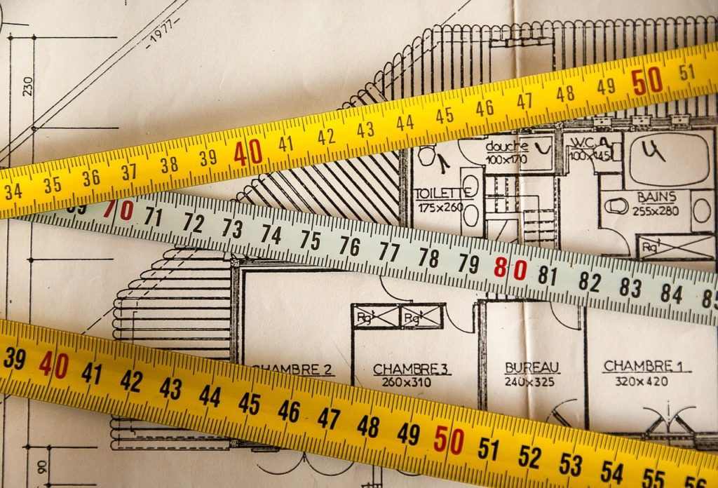 découvrez nos conseils et astuces pour estimer et optimiser le budget de rénovation de votre maison. planifiez vos travaux sereinement et maîtrisez vos dépenses !
