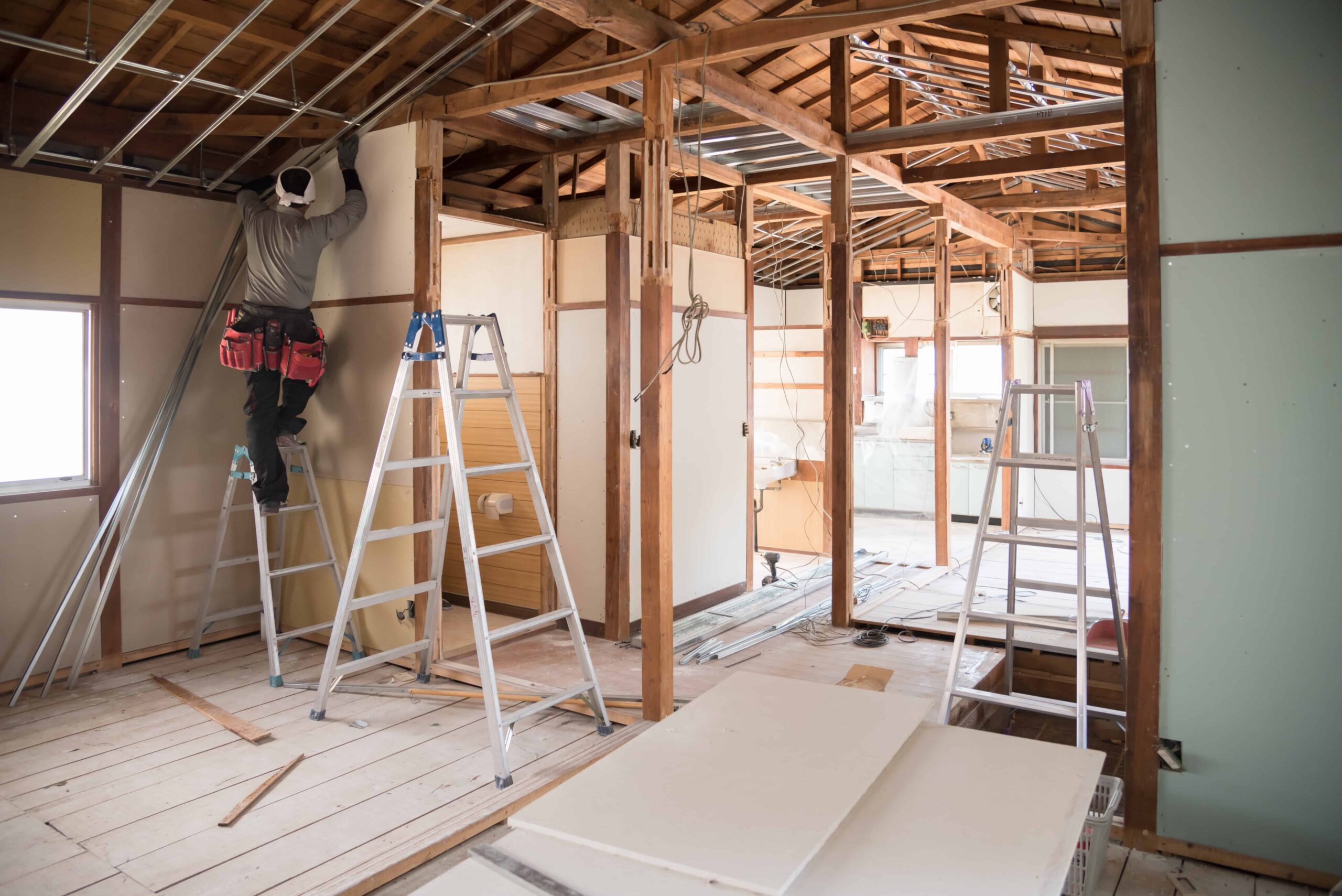 découvrez tout ce qu'il faut savoir sur le coût de rénovation : estimation des prix, facteurs influençant le budget et conseils pour réussir vos travaux en toute sérénité.