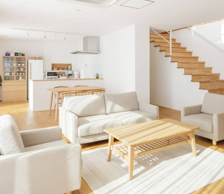 découvrez tout ce qu'il faut savoir sur le coût de la rénovation d'une maison : facteurs influençant le prix, estimations pour chaque type de travaux et conseils pour maîtriser votre budget.
