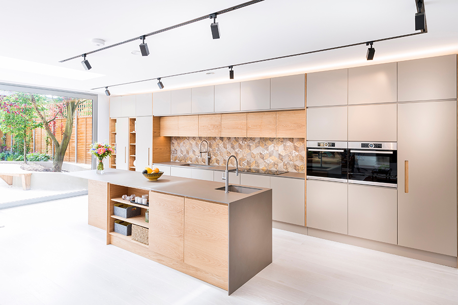 découvrez les prix de rénovation de cuisine et obtenez des conseils pour estimer votre budget selon les matériaux et les travaux.