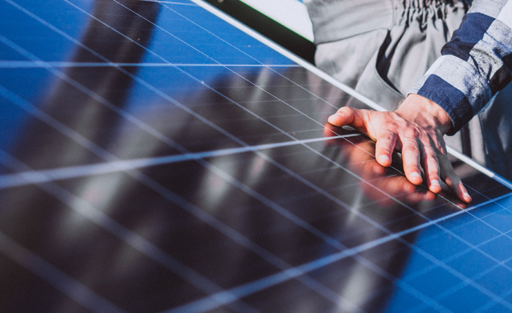 découvrez des astuces et solutions pratiques pour produire votre propre électricité, réduire vos factures et adopter une énergie durable à la maison.