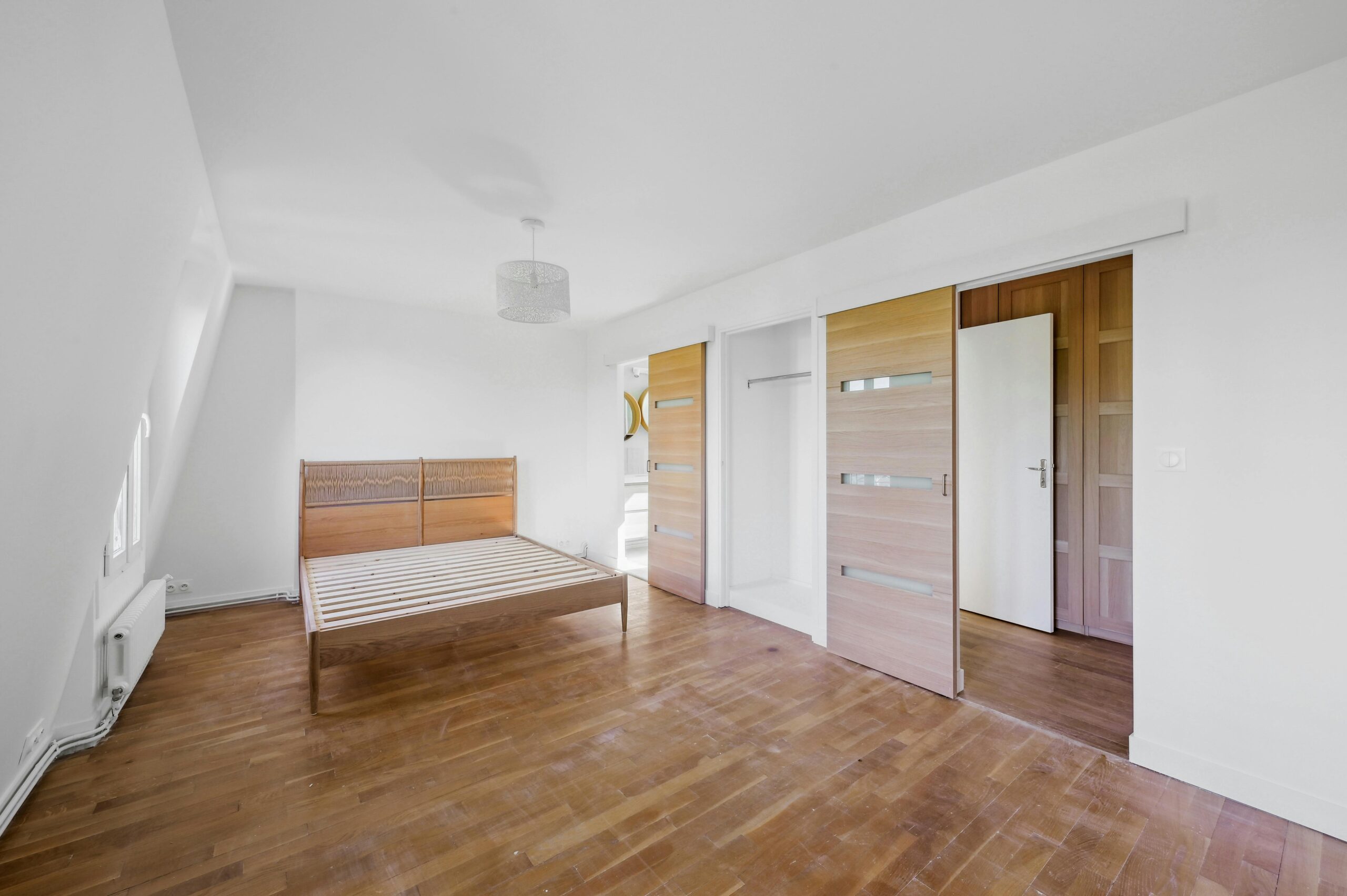 découvrez nos conseils et services pour la rénovation d'un appartement dans le 17e arrondissement. transformez votre espace avec nos experts en travaux, design et aménagement sur-mesure.