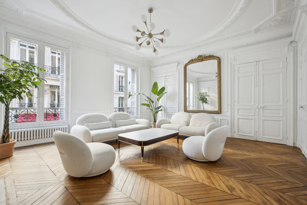 confiez la rénovation de votre appartement à paris à des experts. découvrez nos services personnalisés pour moderniser et valoriser votre bien, avec accompagnement complet et devis gratuit.