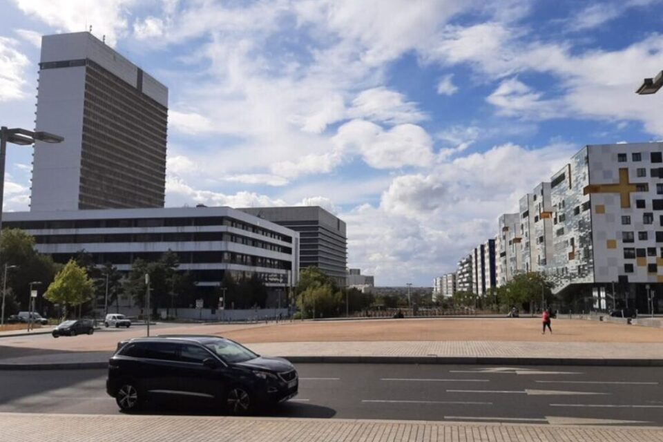 découvrez nos services professionnels de rénovation dans les hauts-de-seine pour transformer et moderniser votre habitat avec qualité et expertise.