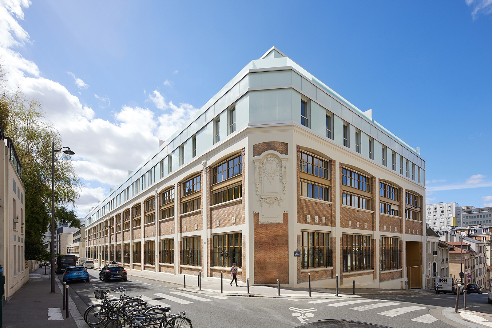 expert en rénovation à paris 13, nous transformons vos espaces avec qualité et savoir-faire. de la conception à la réalisation, profitez d’un service sur mesure pour tous vos projets.