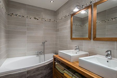 découvrez comment rénover votre salle de bain localement avec des experts proches de chez vous pour un projet personnalisé et de qualité.