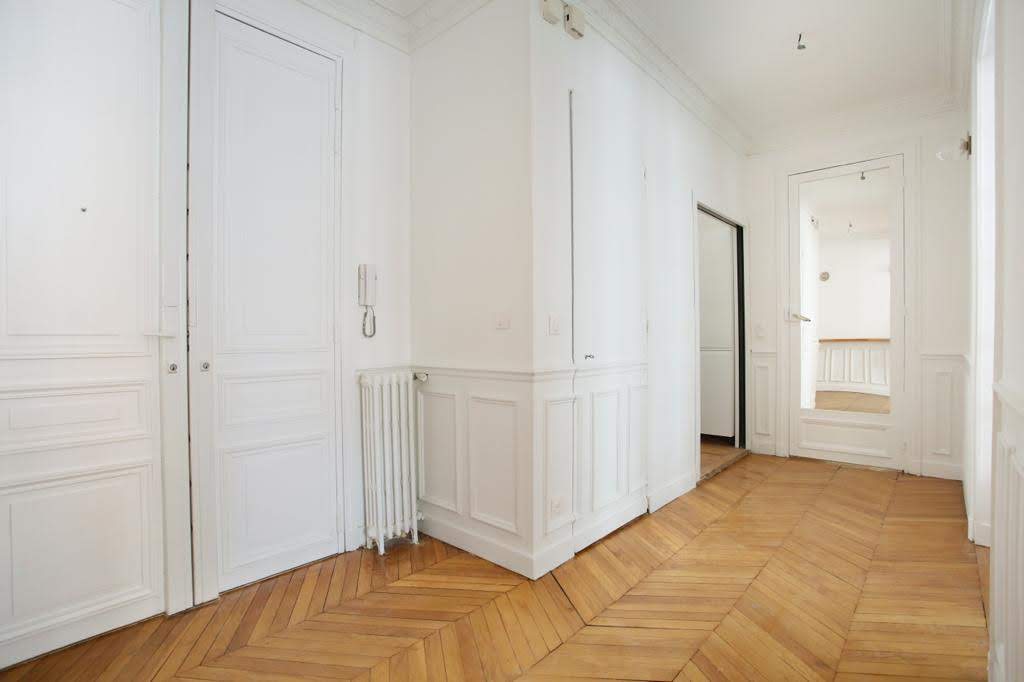 découvrez des conseils et solutions pour réussir vos travaux d'appartement à paris : rénovation, aménagement, devis et accompagnement par des professionnels qualifiés.