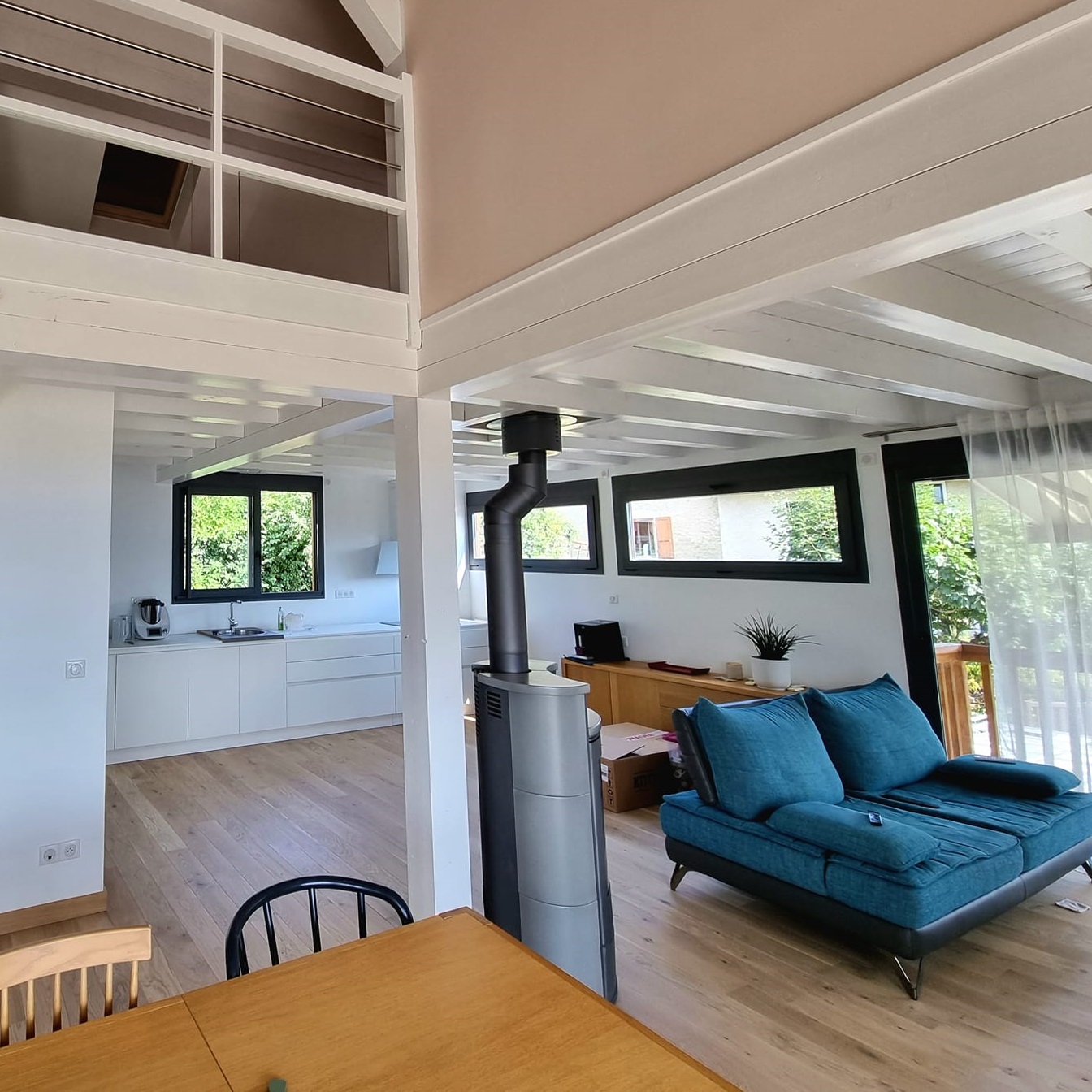découvrez nos services professionnels de rénovation de maison pour transformer votre intérieur avec expertise et qualité.